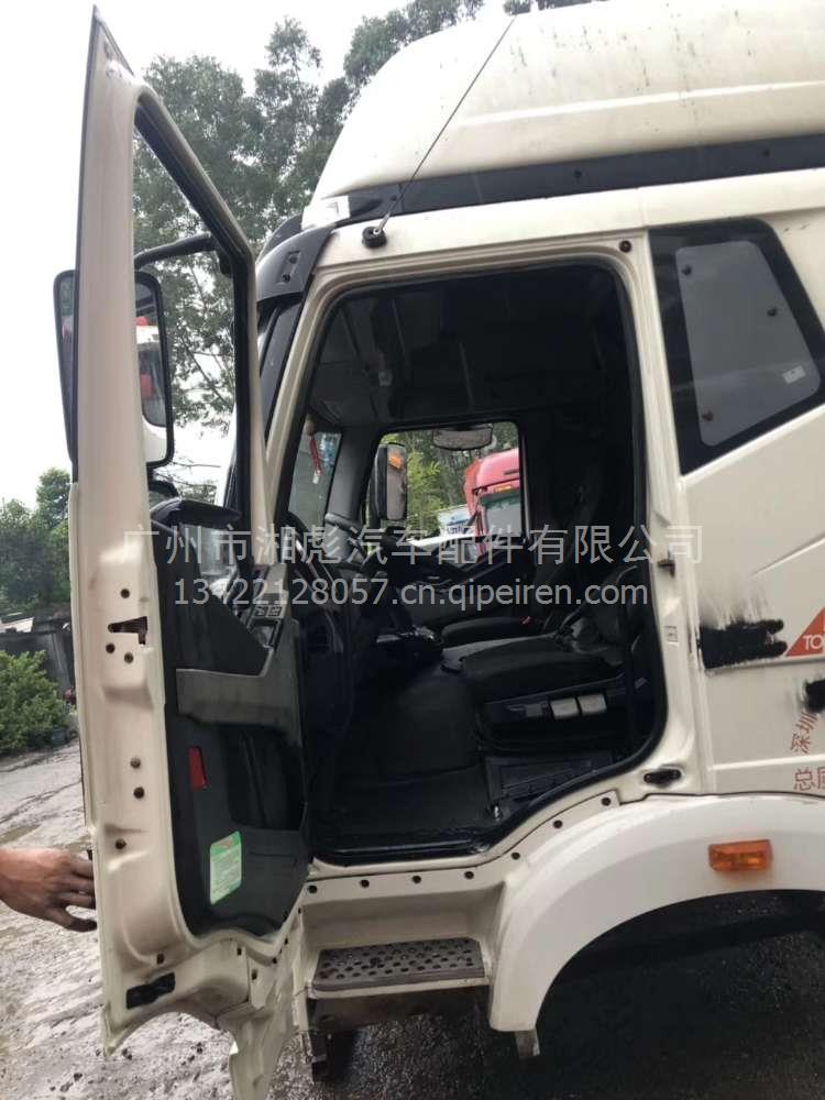 解放J6最新款图驾驶室，科技与舒适的完美结合