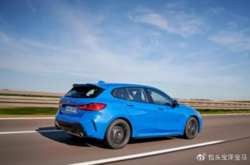 全新BMW 1系，重新定义豪华与激情的驾驶体验